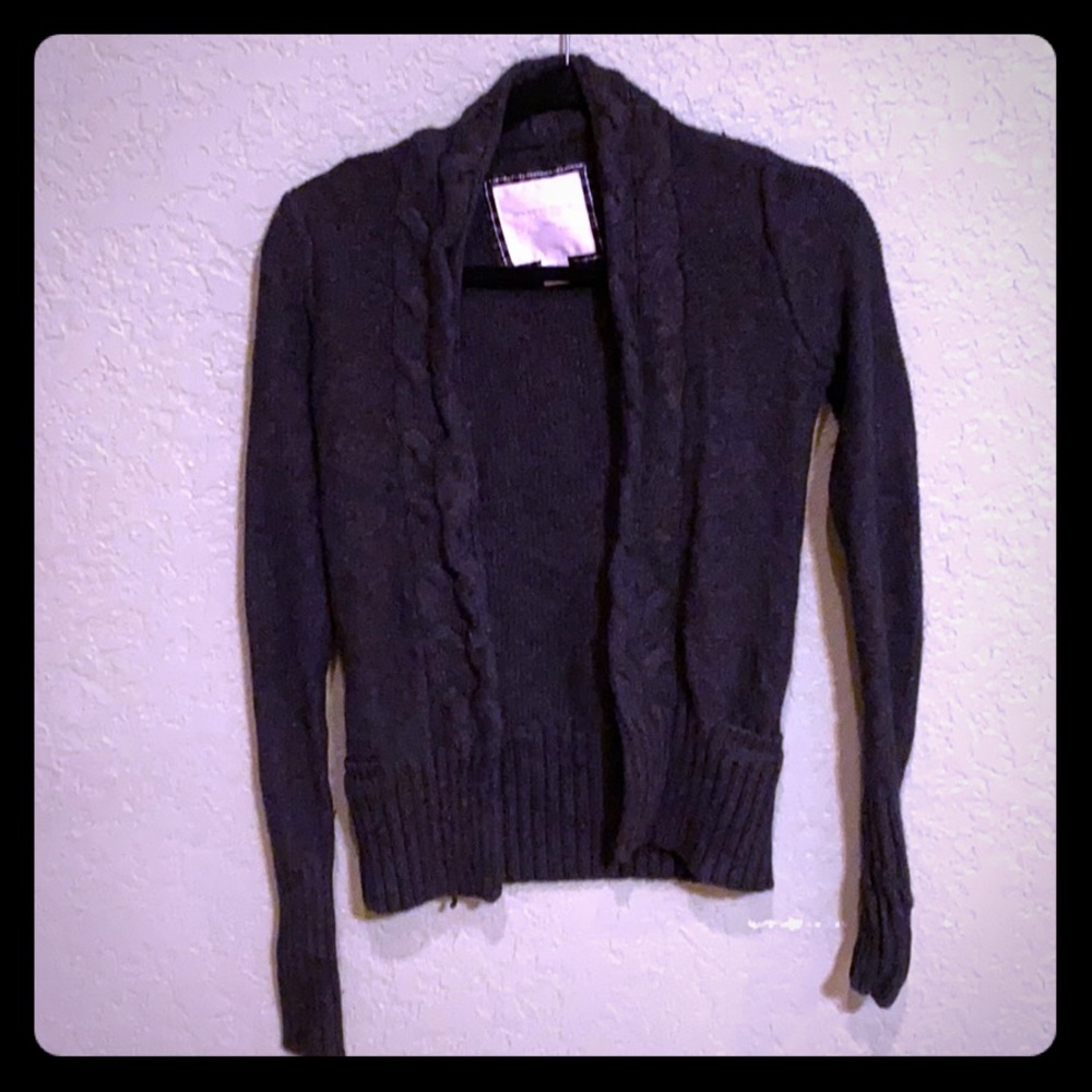 American Eagle Cardigan 🌺